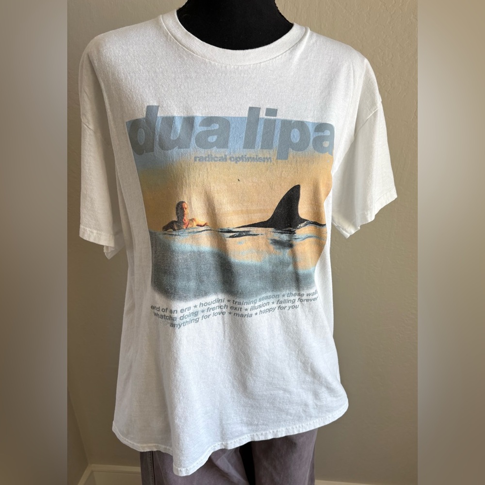 Graphic Tee - White Sunset Print
